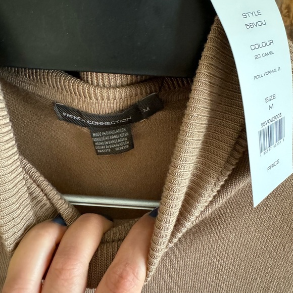 NWT French connection crow Turtle neck sweater size M - Picture 5 of 5